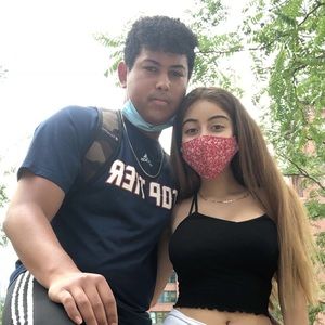 Meet your Posher, Yadira